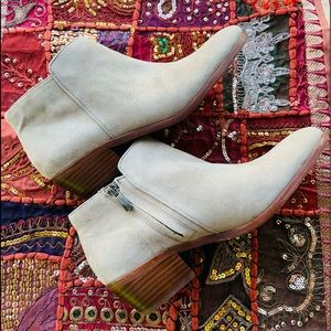 Sam Edelman Petty Boot Putty Suede Size 8M New in Box Boho Ankle boots/Booties
